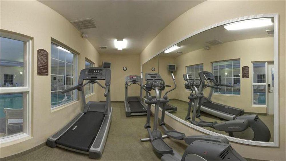 Holiday Inn Express Hotel & Suites Manchester Conference Center By Ihg Екстериор снимка