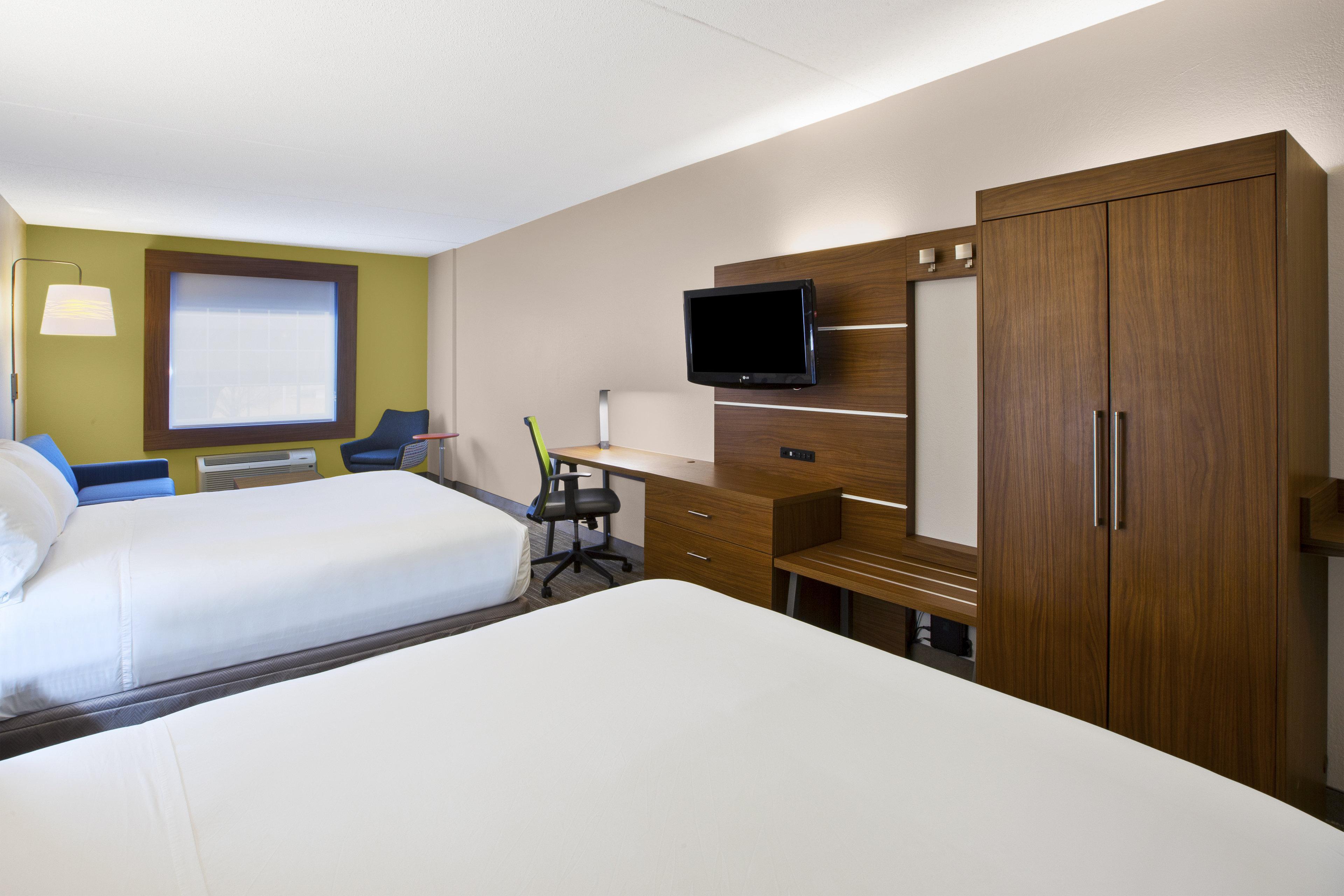 Holiday Inn Express Hotel & Suites Manchester Conference Center By Ihg Екстериор снимка